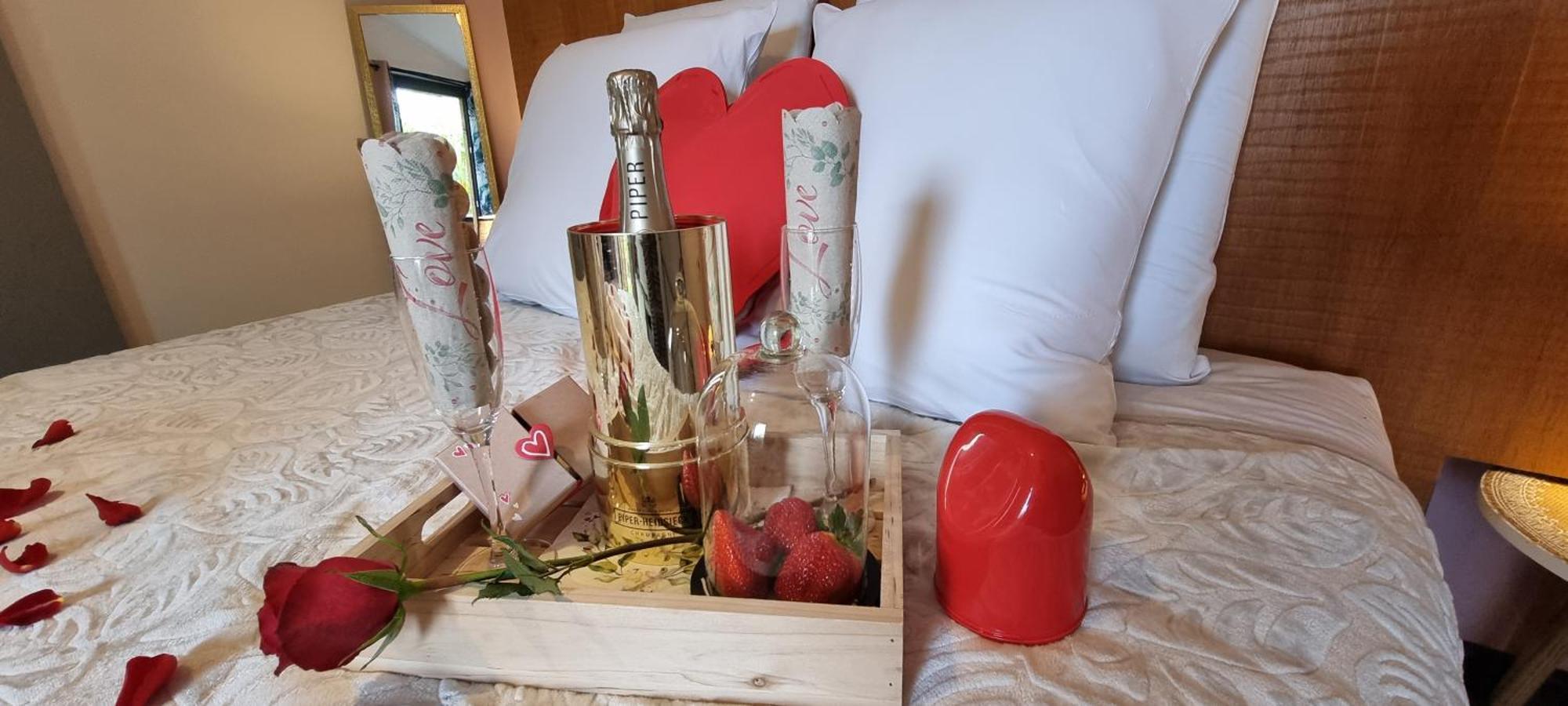 Le Palmier De La Paix Bed and Breakfast Le Tampon Exteriör bild
